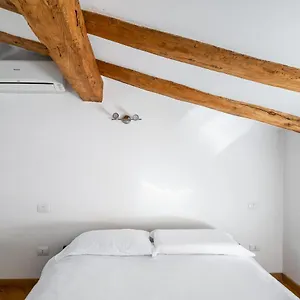 https://appartamento-guerrazzi-vicino-a-palazzo-garganelli.emilia-romagnahotels.net